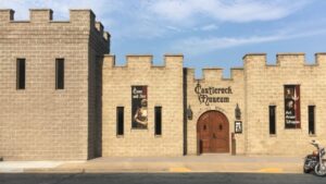 Castlerock-Museum-Alma-Wisconsin-Exterior
