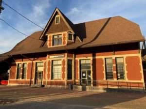 Winona-Minnesota-Amtrak-Station-Train-Railway-Rail