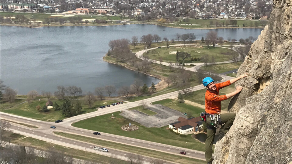 big river climbing guides sugar loaf winona minnesota climb