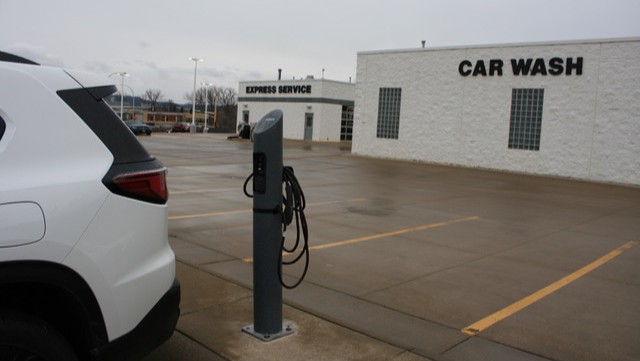 dahl chevrolet buick gmc ev charging station 2