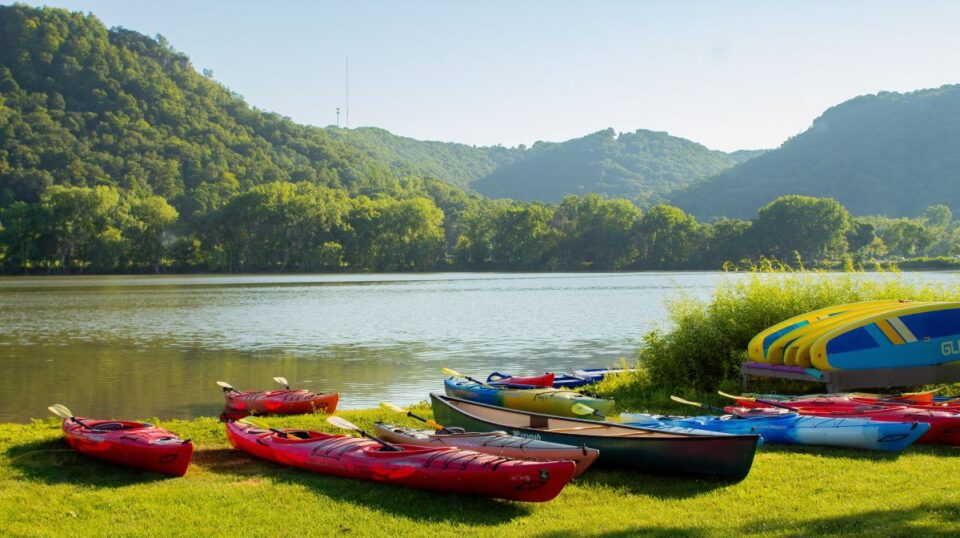 lake lodge kayak la (3)