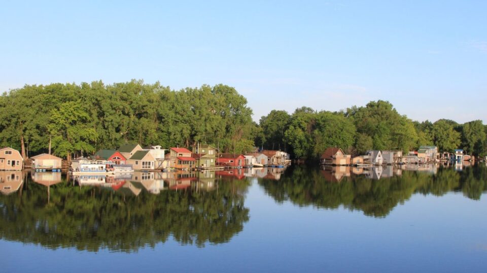 latsch island boathouse community