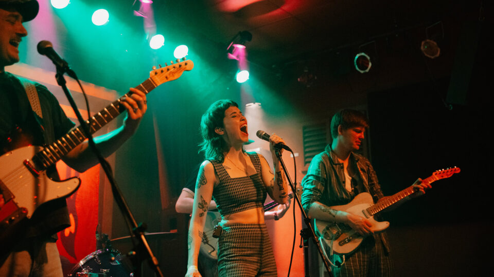 mwmf live music reilly downes and the acid cowboys juliet farmer