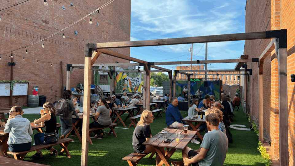 peter's biergarten tables (1)